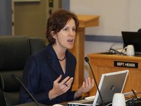 Andrea Griener of Clear Logic in Timmins explained the choice of consultants for the new master plan to Timmins city council Monday. Timmins Times LOCAL NEWS photo by Len Gillis.