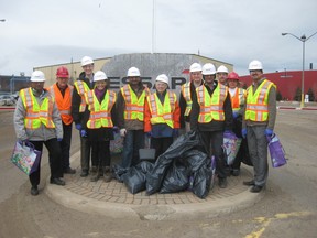 Essar Steel Algoma Joins Community Clean Up
with Steelworks Housekeeping Blitz