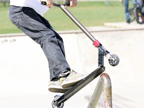 Justin Robertson captured the Inflow Skate Jam’s Pro Scooter Division championship at Dundas’s Inflow Skate Park Saturday. The Tillsonburg scooter stunt artist will be taking his show on the road to San Francisco for a week later in June. Bethanie Wood/Tillsonburg News Student Placement