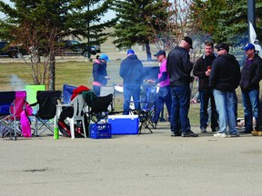 Despite being warned that they may be charged with contempt of court or arrested, Fort Saskatchewan Correctional Centre workers on strike are holding the line.

Photo by Ben Proulx/Fort Saskatchewan Record/QMI Agency