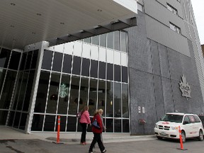 The new Canad Inns Destination Centre was officially opened on Monday. (BRIAN DONOGH/WINNIPEG SUN)