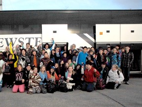 Diana Rinne/Daily Herald-Tribune
More than 70 Grade 5 and 6 students and 16 chaperones from Hillside Community school boarded two buses Monday morning to head to Kananaskis for a week at the Tim Hortons Children’s Ranch thanks to the Tim Hortons Children’s Foundation.