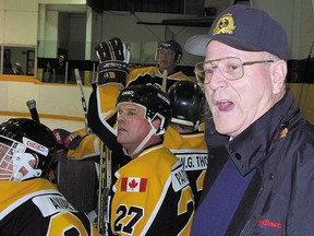 Dave Baldwin coaches during a Blenheim Blades alumni game in January 2001. (Daily News File Photo)