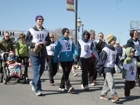Walkers get started near the Whitecap Pavilion at the Harbourfront for the 2013 Mother’s Day Charity Road Race on Sunday, May 12.
GRACE PROTOPAPAS/Daily Miner and News
