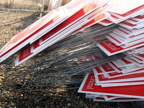 Election signs (Postmedia file photo)