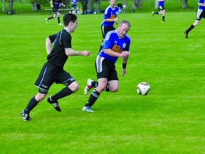 Action from the Portage Aeros/El Condor FC game on June 9. (Kevin Hirschfield/THE GRAPHIC/QMI AGENCY)