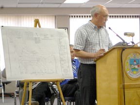 A new Kincardine subdivision is making progress. Bruce Stickney, planner for the Municipality of Kincardine, presented the plans for the subdivision, which will be located at Highway 21 and Bruce Ave. (ALANNA RICE/KINCARDINE NEWS)