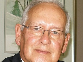 Tillsonburg Mayor John Lessif