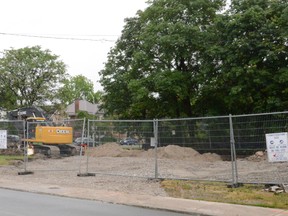 A new North Heritage Animal Hospital is under construction at the corner of 10th St. and 3rd Ave. W. in Owen Sound. (DENIS LANGLOIS/QMI AGENCY)