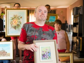 A local family went out of their way to care for James Lawson, who has Huntington’s Disease, a neuro-degenerative disorder which leaves its sufferers unable to care for themselves. Lawson has no family to look after him, but the family realized he has a large collection of potentially valuable paintings from his late mother-in-law. They plan to auction off the paintings in order to set up a future rainy day fund for the man. (Omar Mosleh/La Nouvelle Beaumont News)