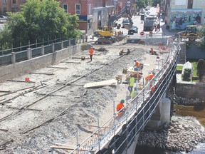 A bird’s eye view of the Pembroke Street Bridge shows work progressing on its upper deck. For more community photos, please visit our website photo gallery at www.thedailyobserver.ca.