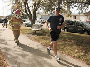 Runners hitting the trails at the 2011 Devon Terry Fox Run.