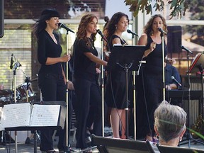 Vocal group Femme Fusion, featuring Louise Cooke, Alison King, Leah Tzianas and Tamara Ayanogou, will perform at the 13th annual Can-Am Jazz Jam, accompanied by Dan Sonier on piano, Aug. 18 at Sawmill Creek. SUBMITTED PHOTO/FOR THE OBSERVER/QMI AGENCY