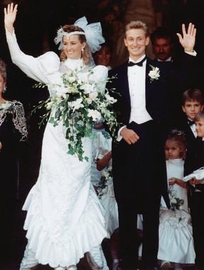A Look Back At Canada's 'Royal' Wedding: Wayne Gretzky And Janet Jones'  Glamorous 1988 Ceremony