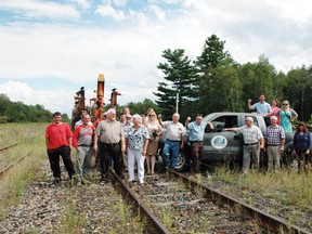 Residents of Pontiac County blocked the tracks to prevent CN Rail from removing the railway, but after a meeting with regional officials, CN still asserts that it will, and is legally entitled to, remove the rails anyway.