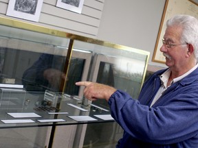 Richard Miller, a Wallaceburg metal detector enthusiast, explains the history behind the various artifacts he’s uncovered over that past 10 years. Miller donated his entire collection of local history to the museum, which included rifle mini balls, gun flints, infantry buttons, various buckles, coins and other pieces that date back to early Baldoon settlers of the 1800’s.