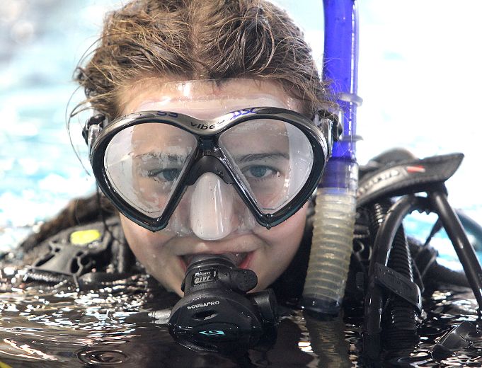Cadets going indepth in scuba course The Kingston Whig Standard