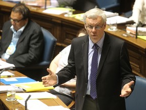 Premier Greg Selinger speaks on Wednesday at the Manitoba Legislature. (KEVIN KING/Winnipeg Sun)