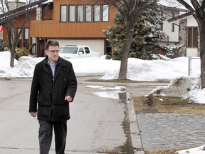 St. Vital Coun. Brian Mayes (above) and Dan Vandal (St. Boniface) want to double the city's budget for maintaining gravel back lanes. (BRIAN DONOGH/WINNIPEG SUN FILE PHOTO)