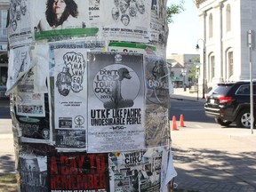 The debate over altering the postering bylaw for the City of Kingston has proven to be difficult.