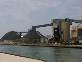 The salt port at Goderich, Ont.  
Photo by Alasdair McLellan 2010/Wikimedia Commons