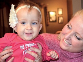 Alexis McCullough with her mom, Nicole.