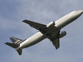 A Flair Air Boeing 737 takes off at Edmonton International Airport in Leduc, Alta. (Ian Kucerak/Edmonton Sun)