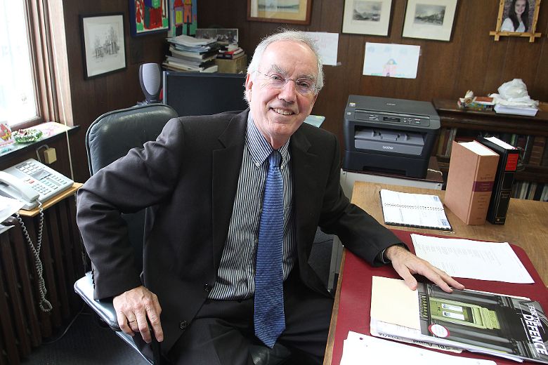 Local lawyer wins award | The Kingston Whig Standard