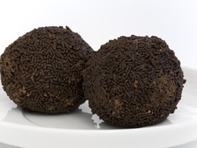 Rum balls. (NilsZ/Fotolia.com)