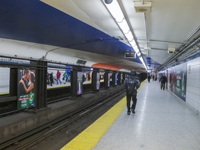 Southbound platform of the TTC's Queen subway station in Toronto on Monday, December 16, 2013. (Ernest Doroszuk/Toronto Sun)