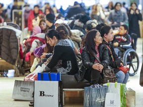 Shoppers flocked to Yorkdale Mall on Sunday. (ERNEST DOROSZUK, Toronto Sun)