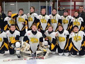 CHRIS ABBOTT/TILLSONBURG NEWS
Langton Master Mechanic Leafs defeated Dunnville 1-0 Sunday evening to win the peewee division of the 2014 LAMHA Joe Callens Memorial Hockey Tournament.