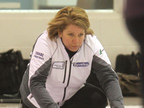 Kim Link pulled off a big win over top seed Chelsea Carey at the Manitoba Scotties on Thursday.