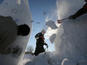 The annual Festival du Voyageur is one of the uniquely winter-in-Winnipeg things you can do. (MARCEL CRETAIN/Winnipeg Sun File)