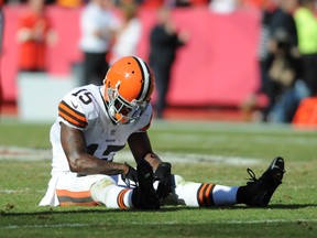 Cleveland Browns wide receiver Davone Bess reacts after missing a pass during a game against the Kansas City Chiefs Oct. 27, 2013 at Arrowhead Stadium. (Denny Medley/USA TODAY Sports)