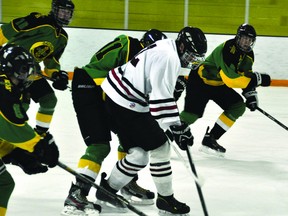 Stephen Tipper Vulcan Advocate
The midget Hawks move on to face Bow Island for a spot at provincials after defeating Okotoks by a combined score of 13-5 in a two-game series. Stephen Tipper Vulcan Advocate