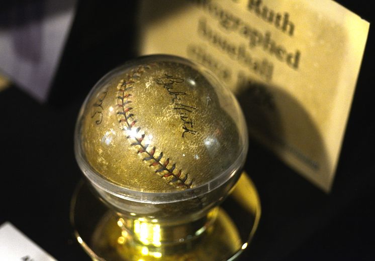 Famous home run ball signed by Babe Ruth to be auctioned - ESPN