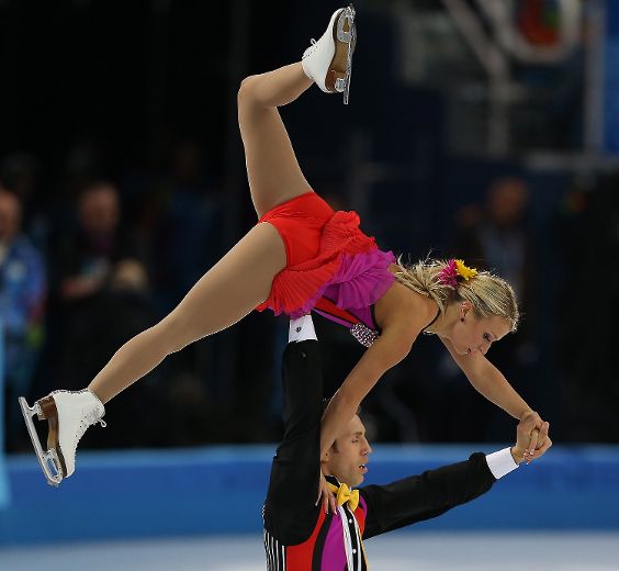 Russia figure skaters don't need a shady deal, they're kicking butt