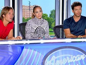 American Idol’s first episode in front of a live audience saw the top remaining 31 contestants getting chopped, starting with the top 15 women narrowed down to ten.

(Fox Courtesy)