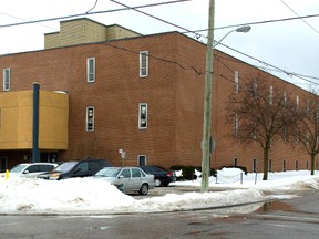 The city wants a partner to buy or lease space to keep Lorne Avenue school open. (MIKE HENSEN, The London Free Press)