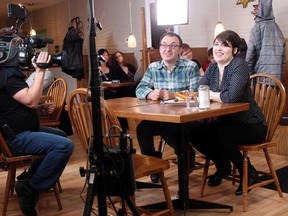 John Catucci (centre), host of The Food Network’s You Gotta Eat Here! interviews Ashley, a patron of West Street Willy’s Eatery during filming of an episode. The Goderich-based restaurant will be featured in the next season on the show, which premieres later this spring.  (DAVE FLAHERTY/GODERICH SIGNAL STAR)
