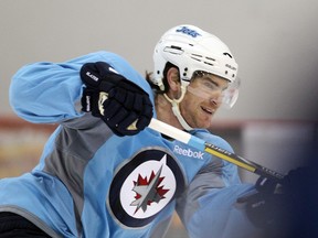 Winnipeg Jets center Jim Slater will be back in the lineup tonight. (Brian Donogh/Winnipeg Sun)
