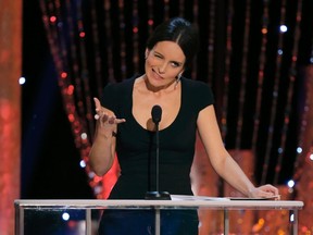 Actress Tina Fey presents the award for Outstanding Performance by an Ensemble in a Drama Series at the 20th annual Screen Actors Guild Awards in Los Angeles, California January 18, 2014. (REUTERS/Mike Blake)