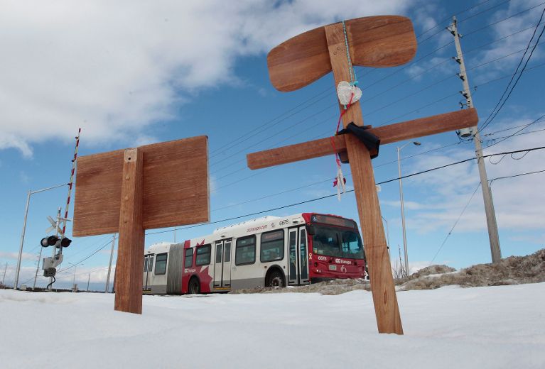 New City of Ottawa bylaw would force bus drivers to stop at the