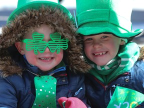 Thousands of spectators turned out for Toronto's St. Patrick's Day parade. (DAVE THOMAS, Toronto Sun)