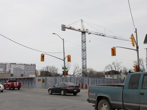 The recently-constructed tower crane can be seen at the apartment complex construction site at the corner of Princess and Victoria streets on Thursday.
Julia McKay/Kingston Whig-Standard/QMI Agency
