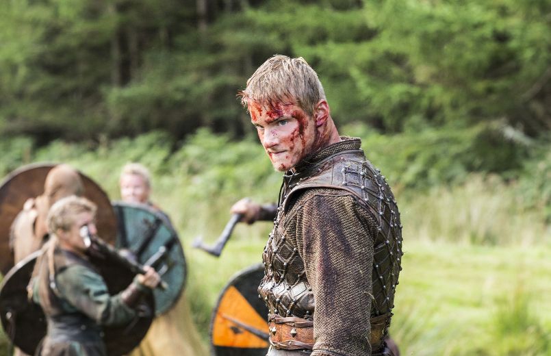 Vikings' actor Alexander Ludwig gets his game on