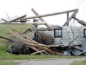 A barn north of Dresden collapsed due to a heavy wind storm on Saturday night. (DAVID GOUGH, QMI Agency)