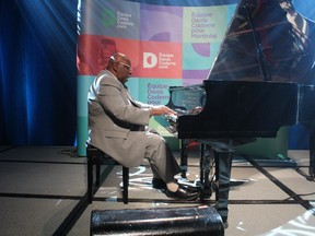 Oliver Jones in Montreal, Oct. 15, 2013. (QMI Agency, file)