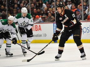 The Dallas Stars didn't play nice with the stitched-up star Ryan Getzlaf on Monday night. (Gary A. Vasquez-USA TODAY Sports)